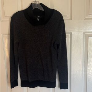 H&M Men's Charcoal Turtleneck Sweater
